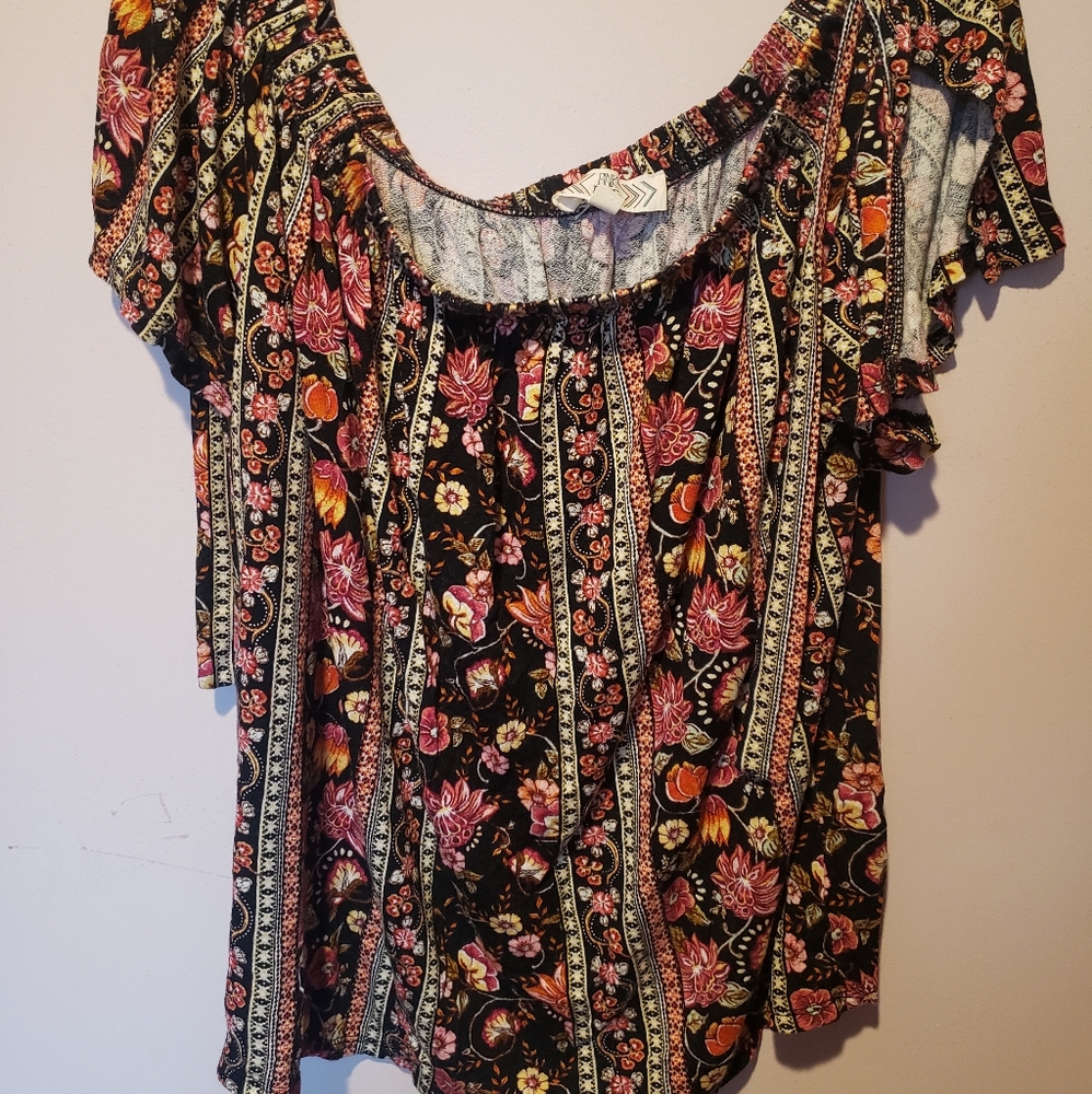 Floral top